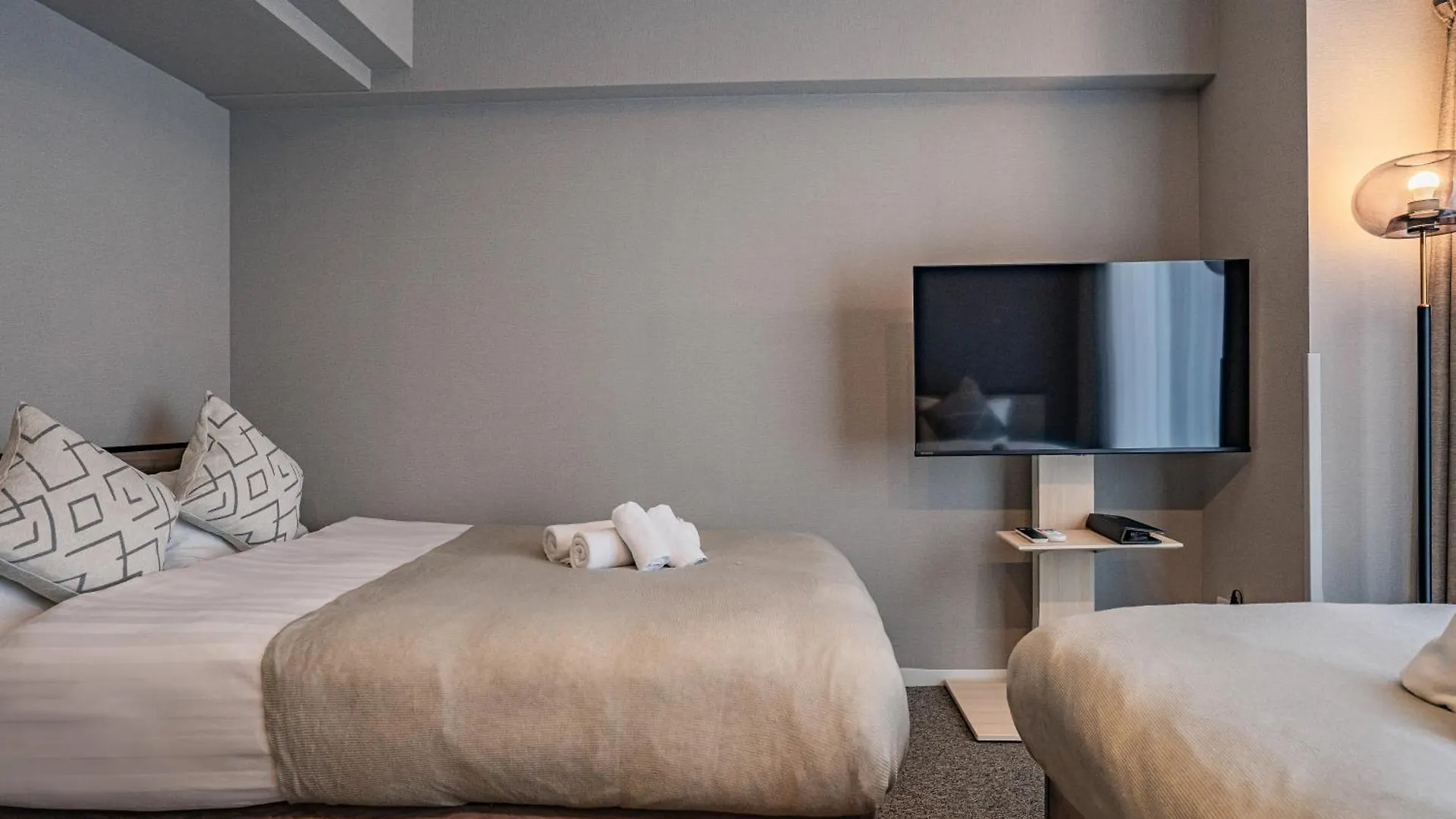 Apartment Hotel 11 Umeda Kamiyama Osaca