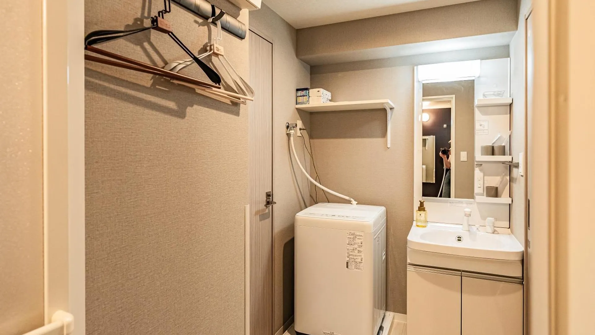 Apartment Hotel 11 Umeda Kamiyama Osaca