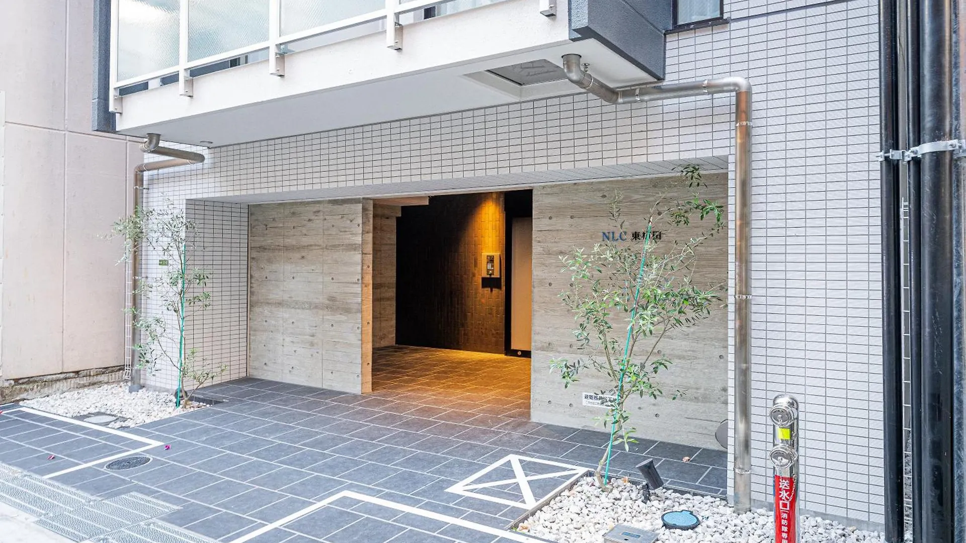 Apartment Hotel 11 Umeda Kamiyama Osaca 0*,  Japão