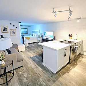 Stylish Steps To , Hau'ula United States