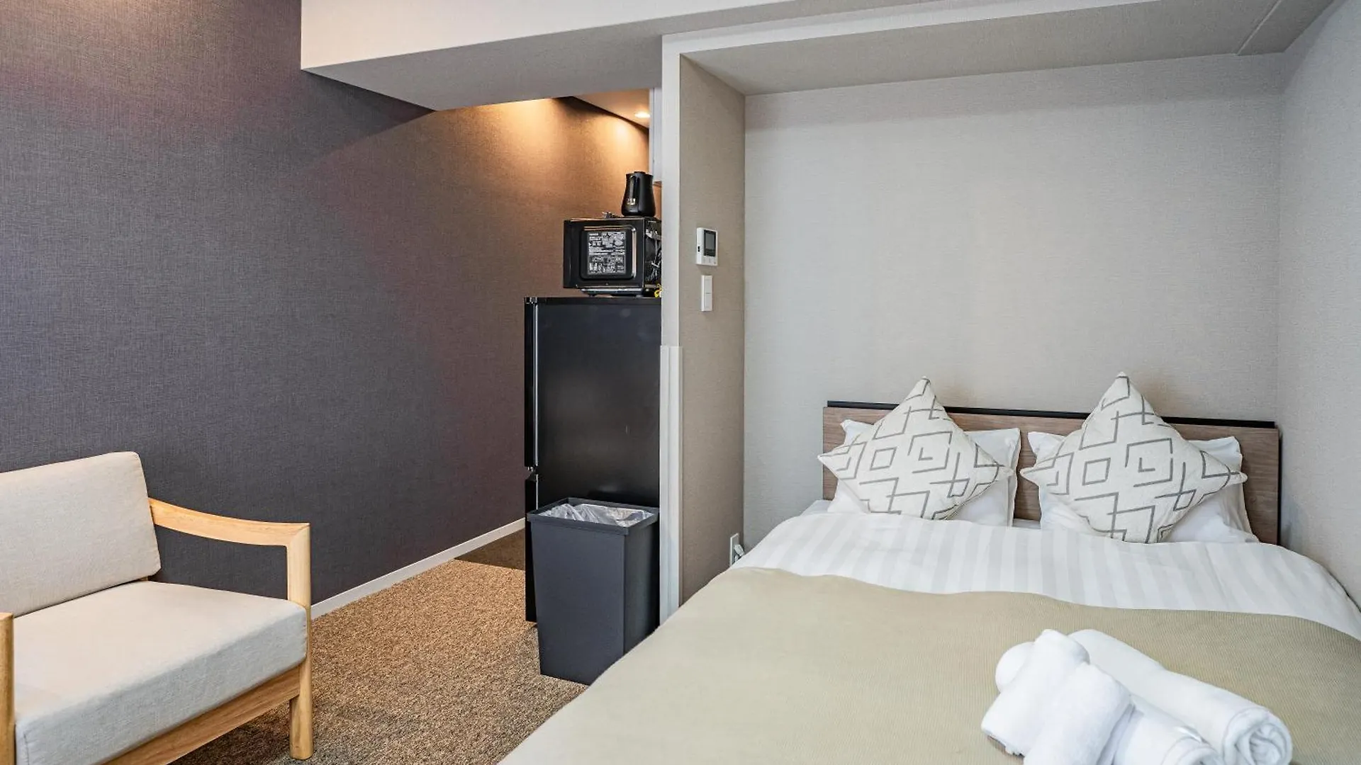 Apartment Hotel 11 Umeda Kamiyama 大阪市